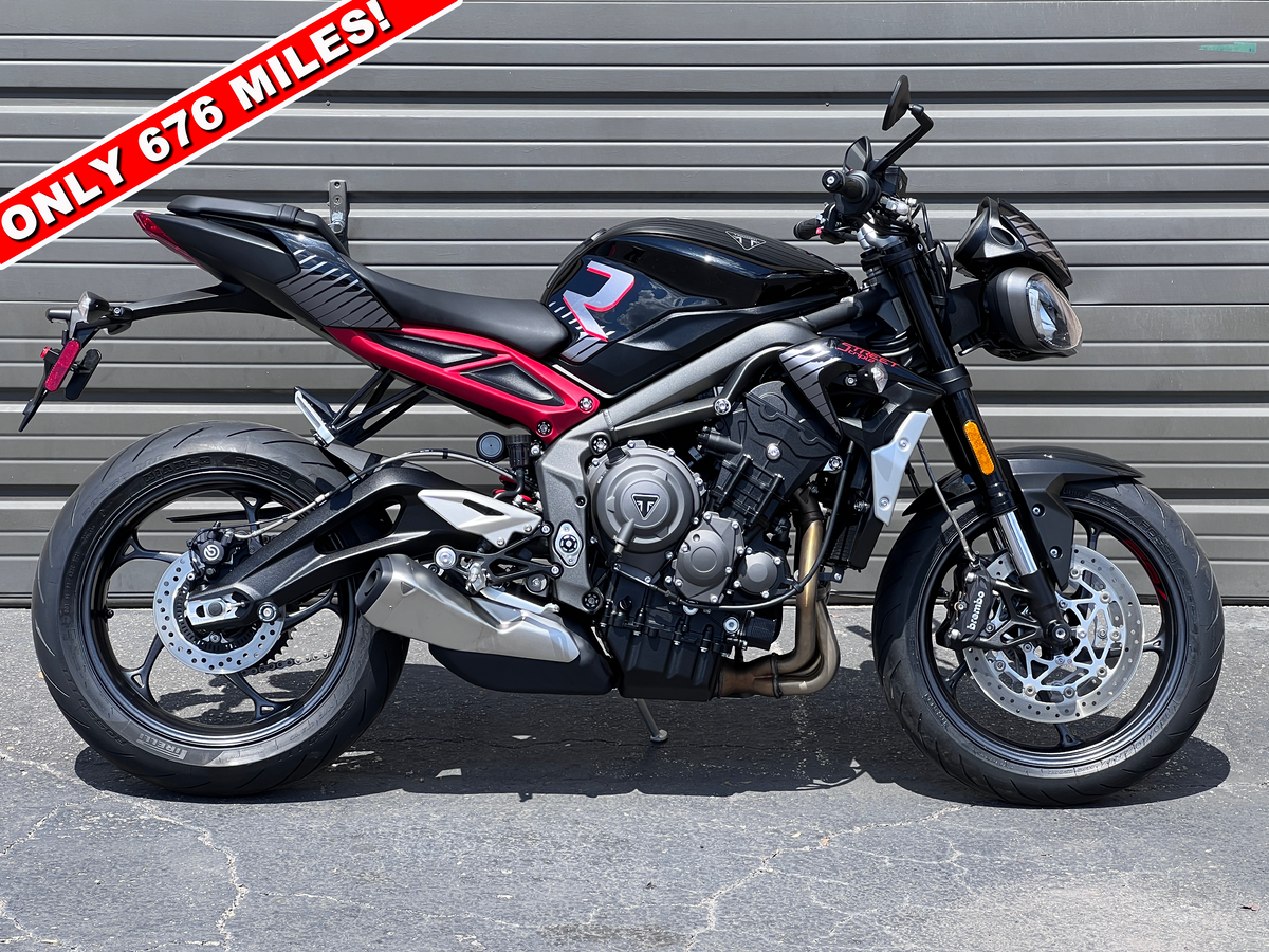 Triumph 676 street deals triple